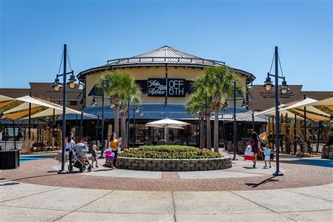 Silver Sands Premium Outlets® 